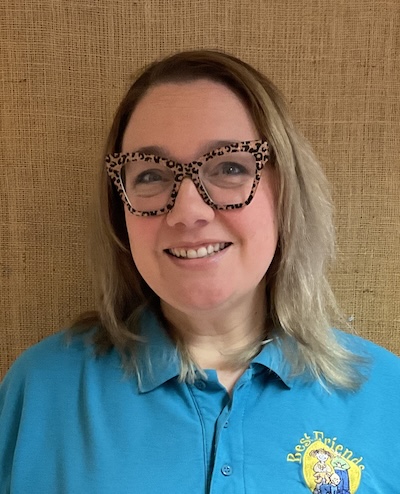 Image of team member Lynsey